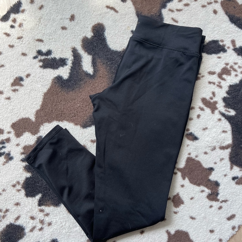 Old Navy crop legging. Size: M